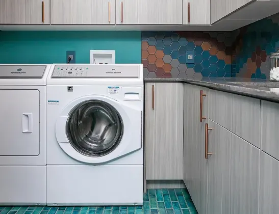 speed-queen-front-load-laundry-white